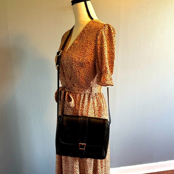 SHEIN ANIMAL PRINT LONG DRESS. SIZE SMALL. - Picture 6 of 6
